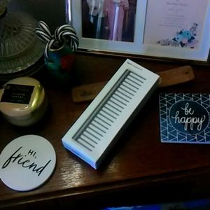 Dyson supersonic comb